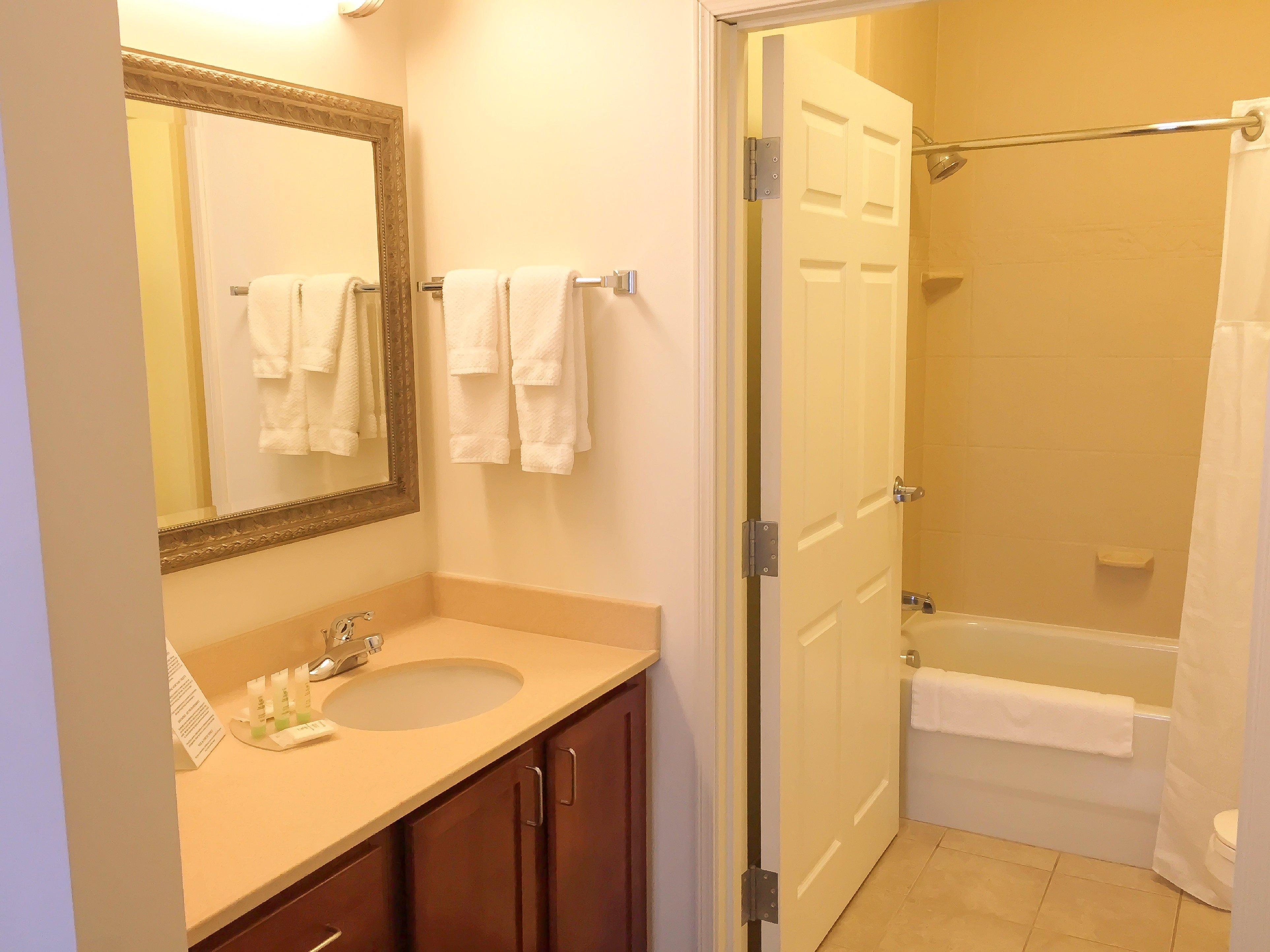 Staybridge Suites Detroit-Novi By Ihg Buitenkant foto