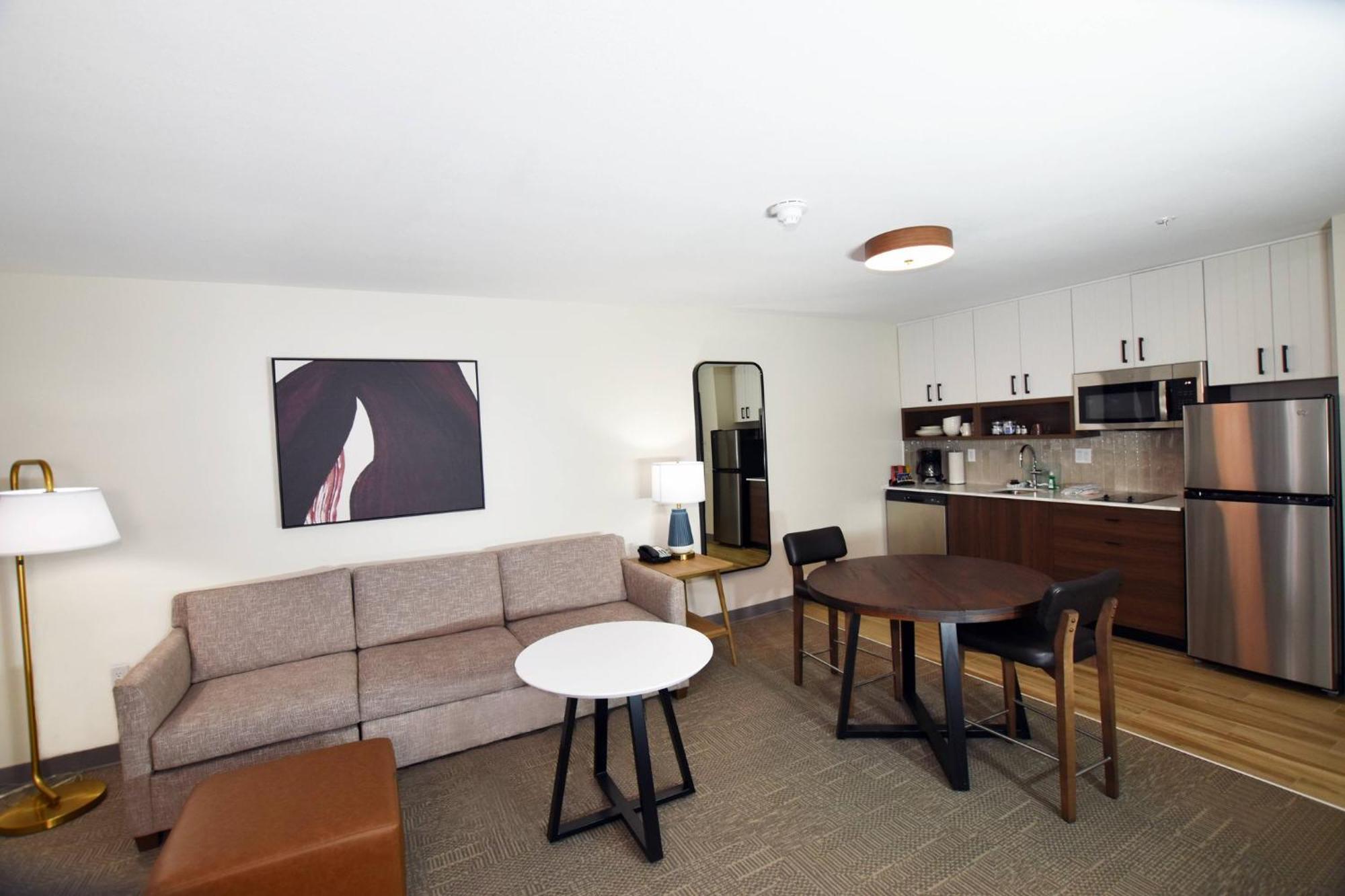 Staybridge Suites Detroit-Novi By Ihg Buitenkant foto